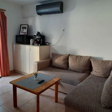 In Balatonvilagos/balaton 26340 Apartment